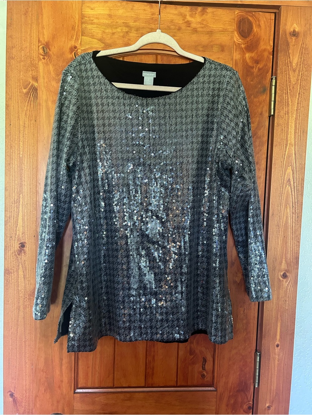 Chico's Black Sequin Houndstooth Long-Sleeve Tunic